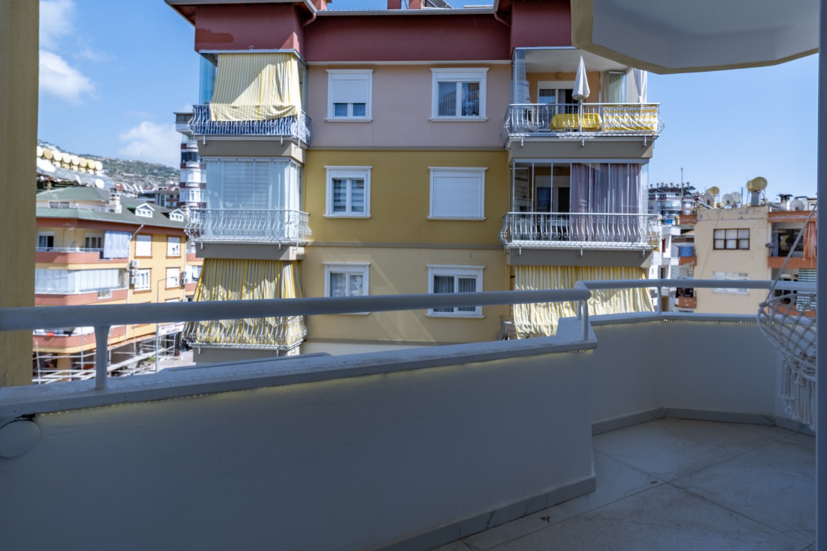 Image 10